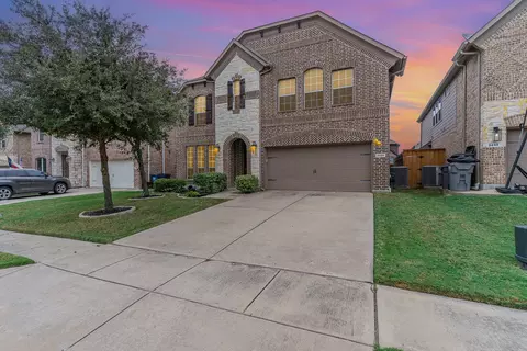 2429 Elm Valley Dr, Little Elm, TX 75068