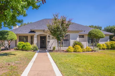 3903 Bowden Hill Ln E, Colleyville, TX 76034