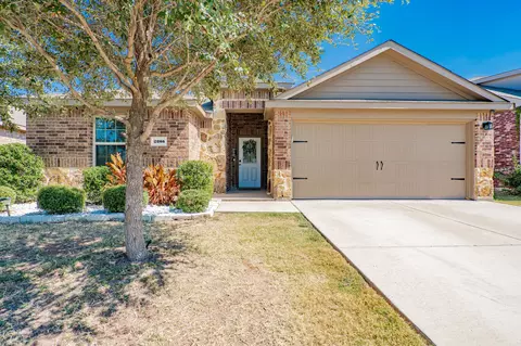2205 Vance Dr, Forney, TX 75126