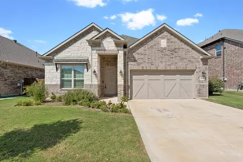 4704 Stillhouse Hollow Ln, Argyle, TX 76226
