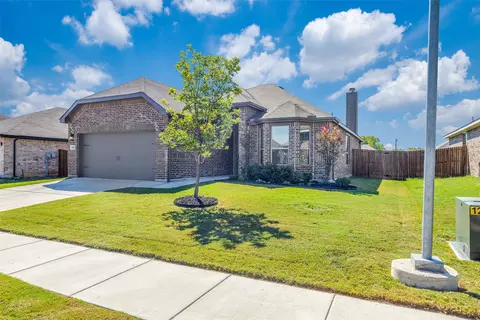 1436 Eagle Nest Dr, Pelican Bay, TX 76020