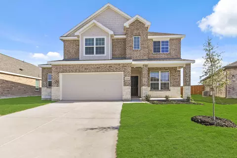 129 Lost Oak Dr, Cleburne, TX 76031