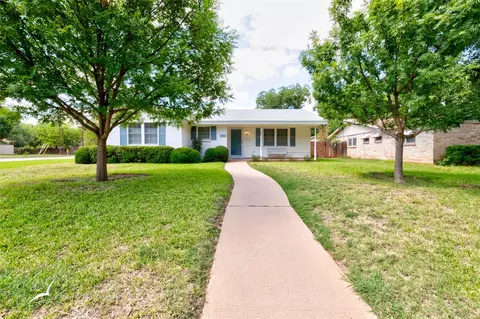1802 Westwood Dr, Abilene, TX 79603