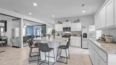545 Bronze Cir E, Springtown, TX 76082 photo 8