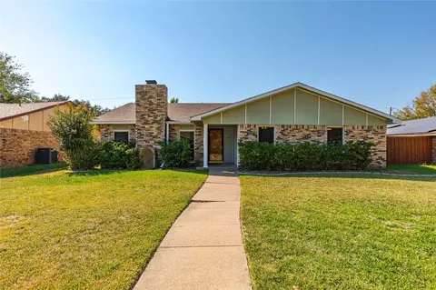 3001 Powell Dr, Rowlett, TX 75088