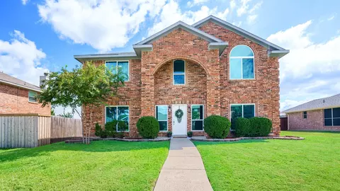 2510 Doyle Dr, Sachse, TX 75048