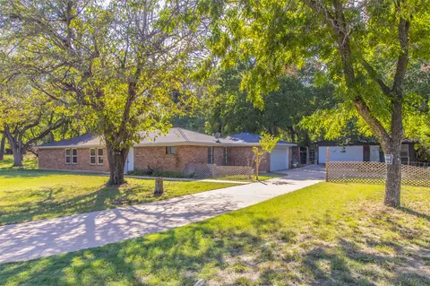 4204 Lea Ct, Aledo, TX 76008