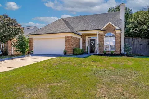 926 Danforth Pl, Arlington, TX 76017