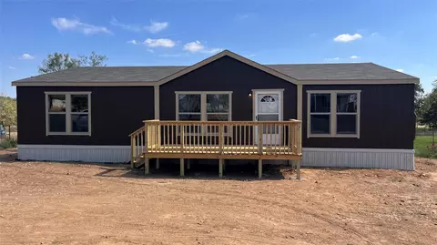 212 Overland Trl, Bridgeport, TX 76426