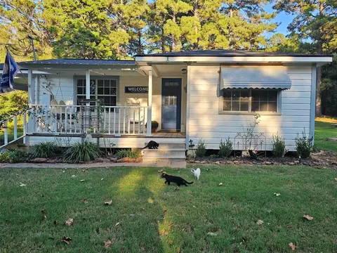 300 Wallace, Plain Dealing, LA 71064 photo 2