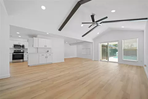 2020 Reagan Blvd, Carrollton, TX 75006