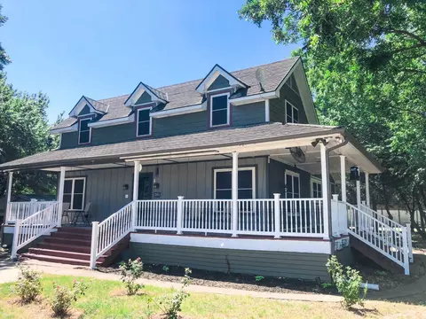 12853 Olsen Dr, Farmersville, TX 75442