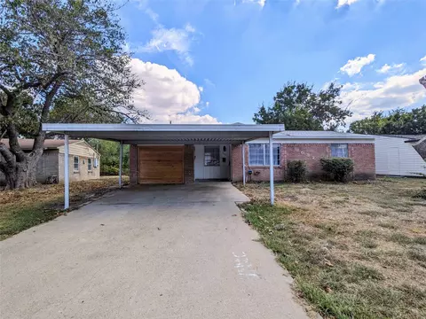 3032 Dogwood Dr, Mesquite, TX 75150