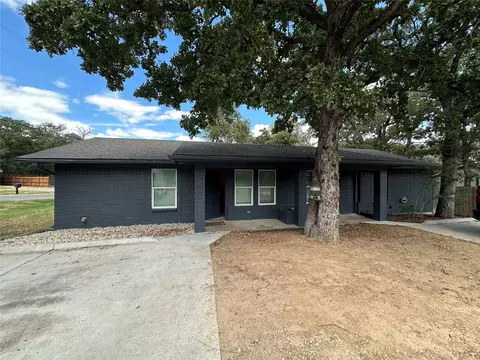 1800 Rifle Rd, Granbury, TX 76049