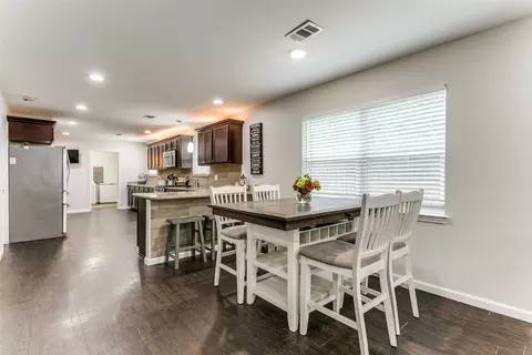 Dining - 810 Clebud Dr, Euless, TX 76040 photo 1 of 1