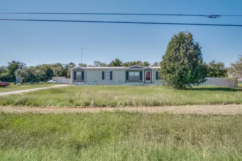 1537 Wild Horse Ln, Stephenville, TX 76401