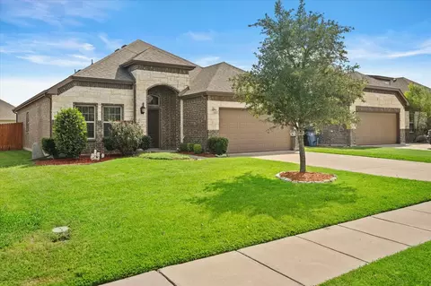 615 Dogwood Dr, Greenville, TX 75402