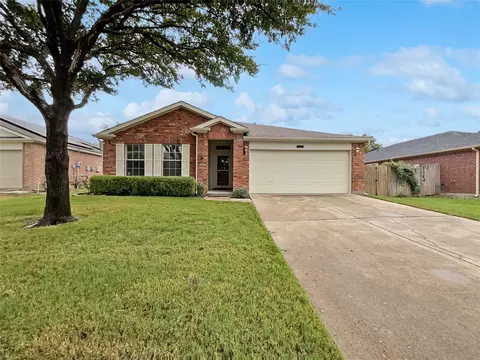 2448 Texoma Dr, Little Elm, TX 75068