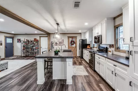 404 E Austin St, Anna, TX 75409 photo 6