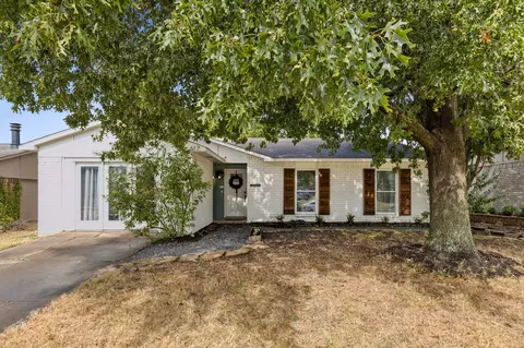 617 Wandering Way Dr, Allen, TX 75002