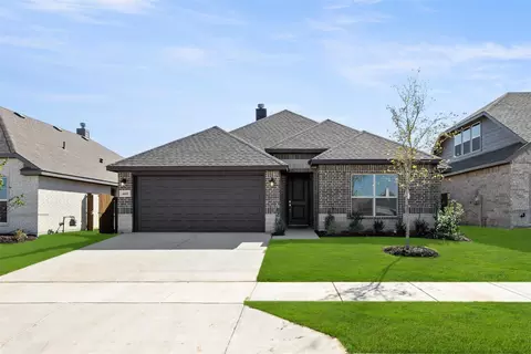 4441 Copper Point Dr, Crowley, TX 76036