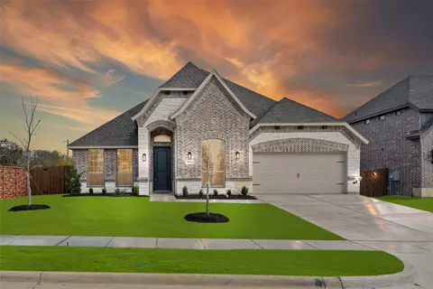 152 Mockingbird Hill Dr, Joshua, TX 76058
