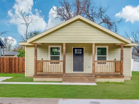 2843 Casey St, Dallas, TX 75215