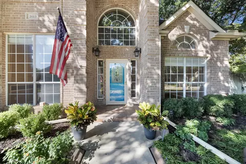 2613 Abercorn Dr, Grapevine, TX 76051