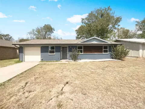 4902 Church St, Greenville, TX 75401