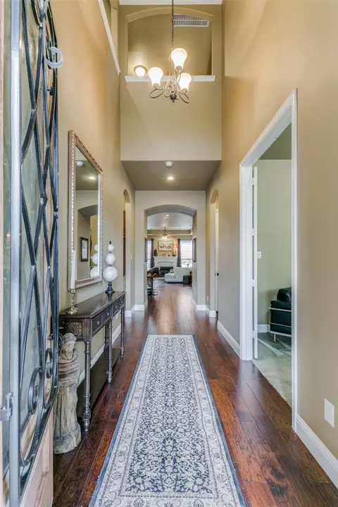 11867 Hideout Trl, Euless, TX 76040 photo 3