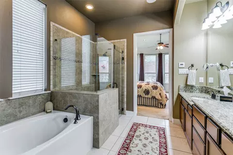 11867 Hideout Trl, Euless, TX 76040 photo 22