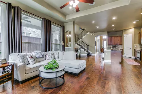 11867 Hideout Trl, Euless, TX 76040 photo 9