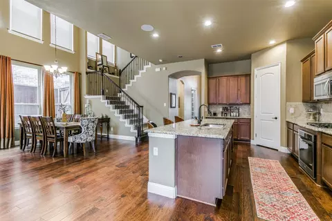 11867 Hideout Trl, Euless, TX 76040 photo 13