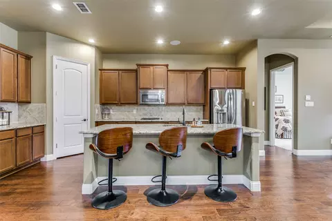 11867 Hideout Trl, Euless, TX 76040 photo 16