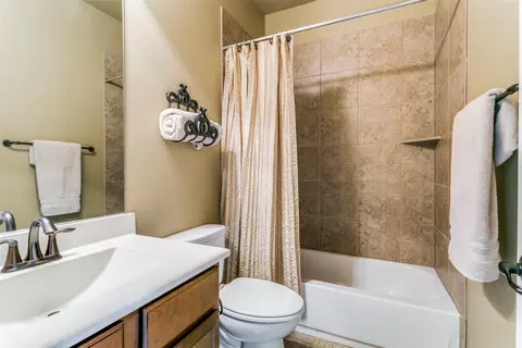 11867 Hideout Trl, Euless, TX 76040 photo 35