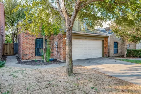 6328 Benavides Dr, Dallas, TX 75217