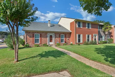10019 Raintree Dr, Shreveport, LA 71115