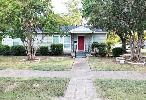 864 Mimosa Dr, Garland, TX 75040