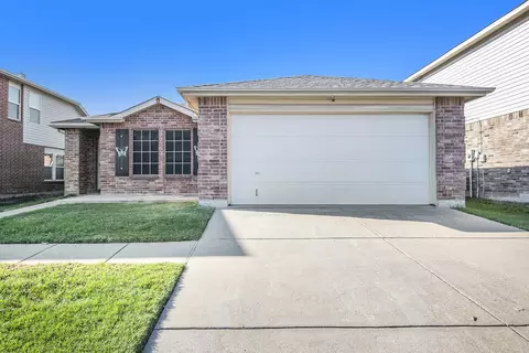 5305 Lava Rock Dr, Fort Worth, TX 76179