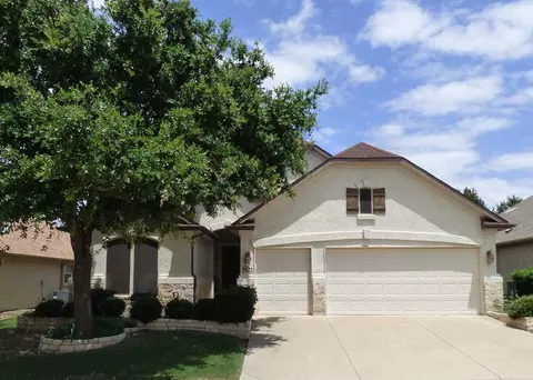 9121 Starwood Ln, Denton, TX 76207