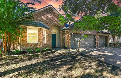 3805 San Lorenzo Dr, Denton, TX 76210