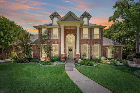 3373 Spruce Ln, Grapevine, TX 76051