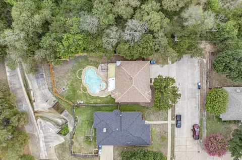 5614 Azalea Dr, Rowlett, TX 75089