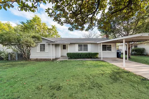 612 Juno Ln, Denton, TX 76209