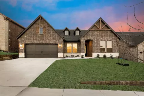 317 Honey Brook Ln, Aledo, TX 76008