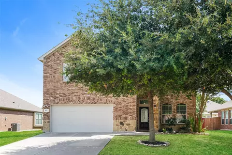 817 Misty Oak Trl, Burleson, TX 76028
