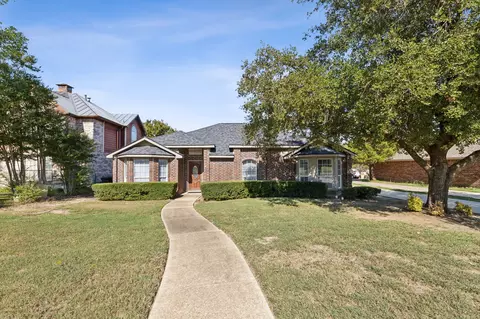 1300 Quapaw Trl, Mesquite, TX 75149