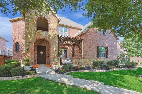 9144 Penny Ln, Lantana, TX 76226