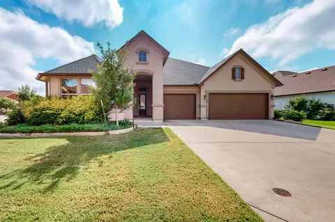 9201 Ambrosia Ct, Denton, TX 76207