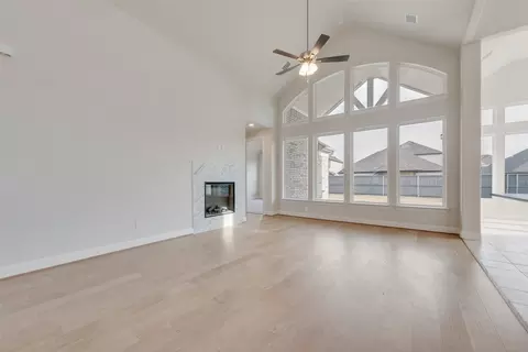 7310 Mistflower Mdw, Venus, TX 76084